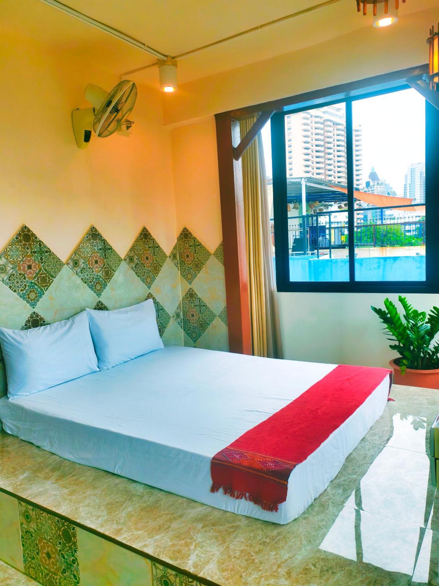 Sky Bedroom With A Smooth Life View Appartamento Bangkok